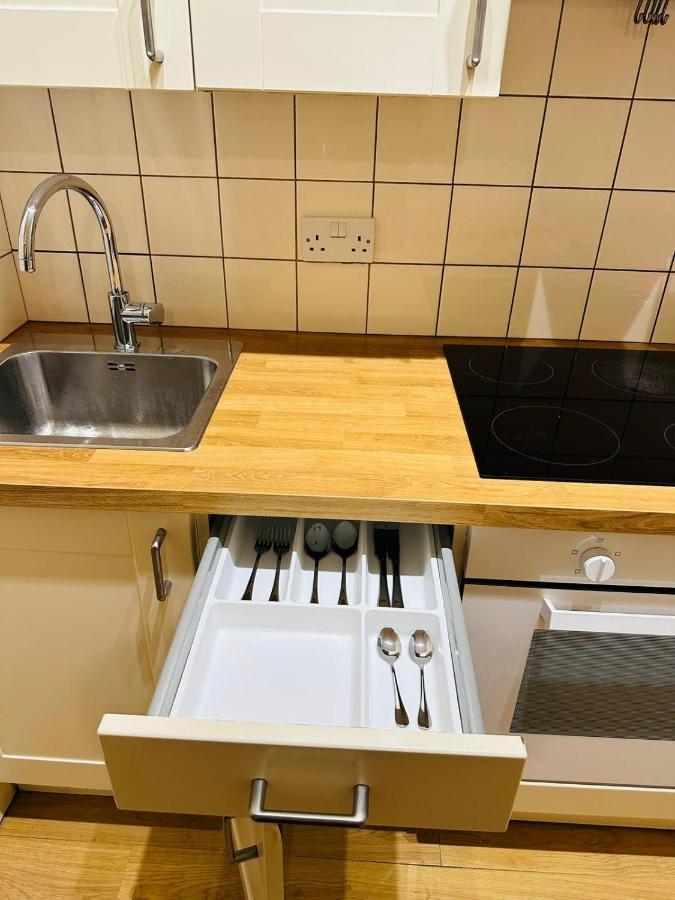 Premium Studio Flat 02 Near Tower Bridge Appartement Londen Buitenkant foto